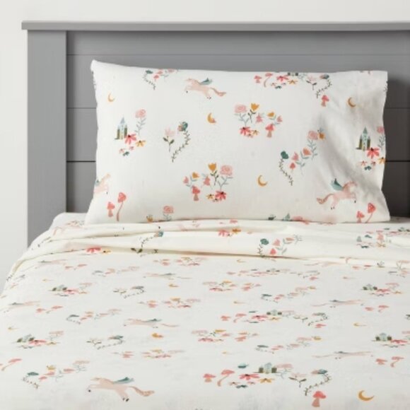 NWT Pillowfort Percale Cotton Pegasus Castles & Fairies Full Sheet Set NEW - Picture 4 of 5